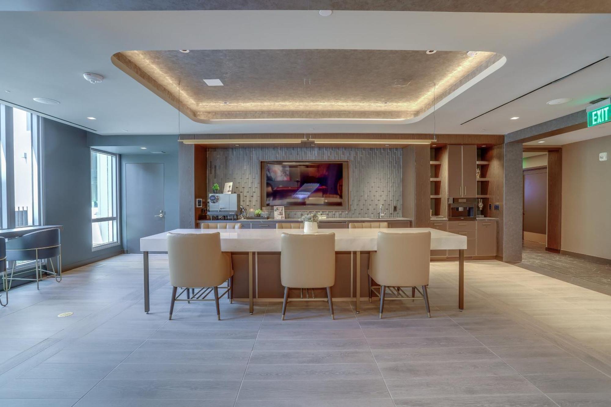 Stylish Condo At Clarendon With Rooftop Views Arlington Zewnętrze zdjęcie